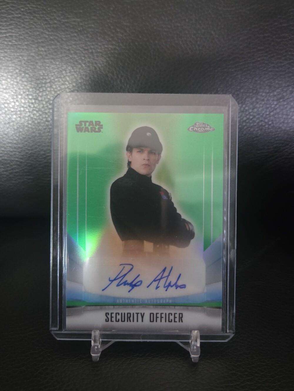 2022 Topps Chrome Star Wars: The Mandalorian Green Parallel Security Officer